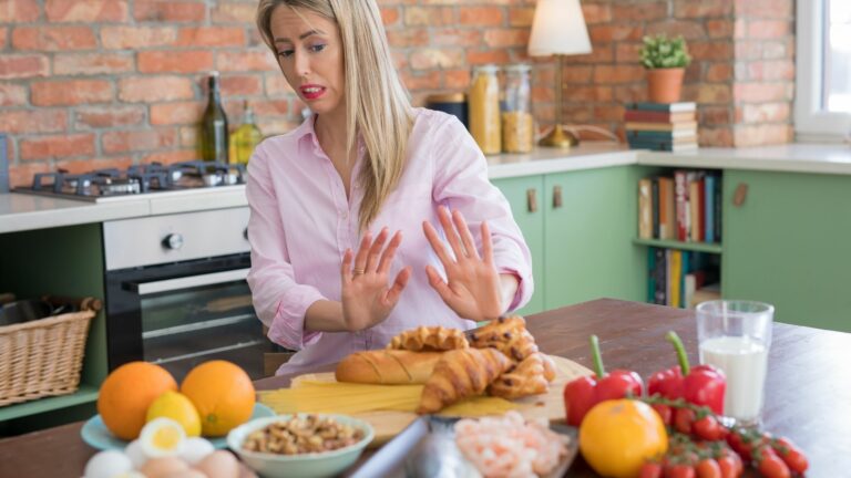 Food Allergies, Food Sensitivities & Food Intolerance – All 3 Explained